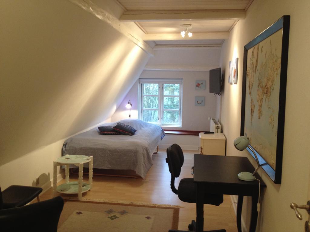 Kildegaarden Bed & Breakfast Frorup Quarto foto
