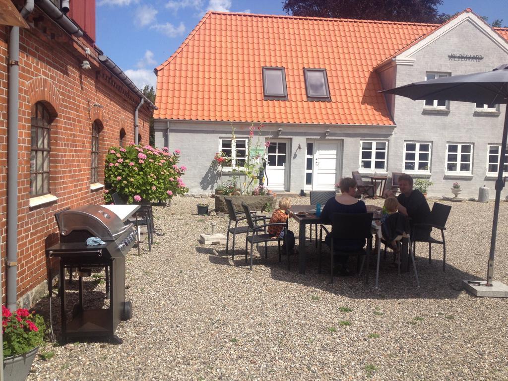 Kildegaarden Bed & Breakfast Frorup Exterior foto