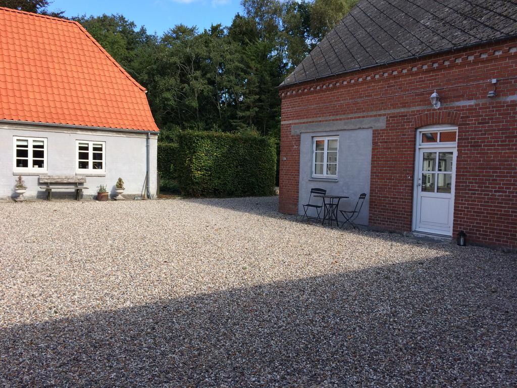 Kildegaarden Bed & Breakfast Frorup Exterior foto